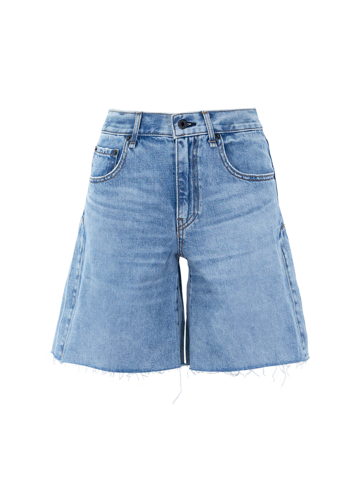 longboarder short in blondie