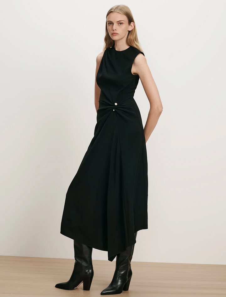 freja dress in black