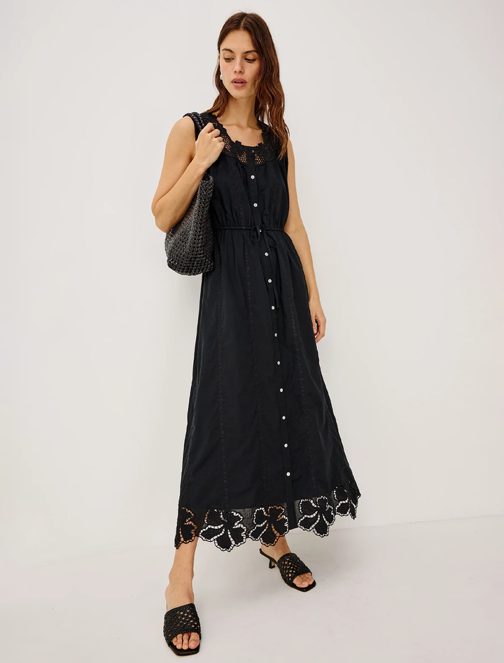 lorina dress in black