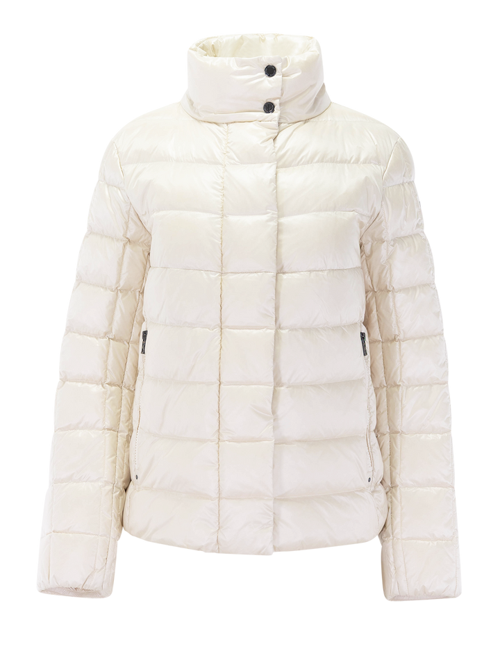marcy in arctic wolf