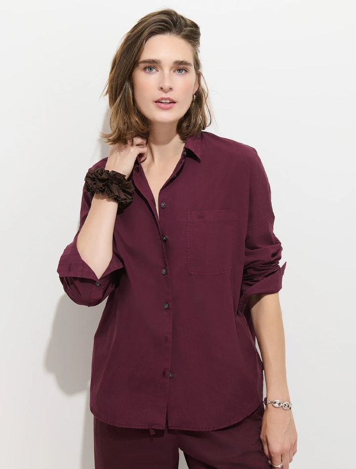 jo shirt in cotton poplin in plum