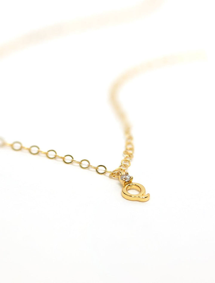 Marit Rae initial and cz necklace in gold | Q - Twigs