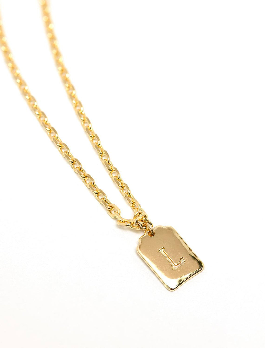 initial tag pendant necklace in gold | L (2)