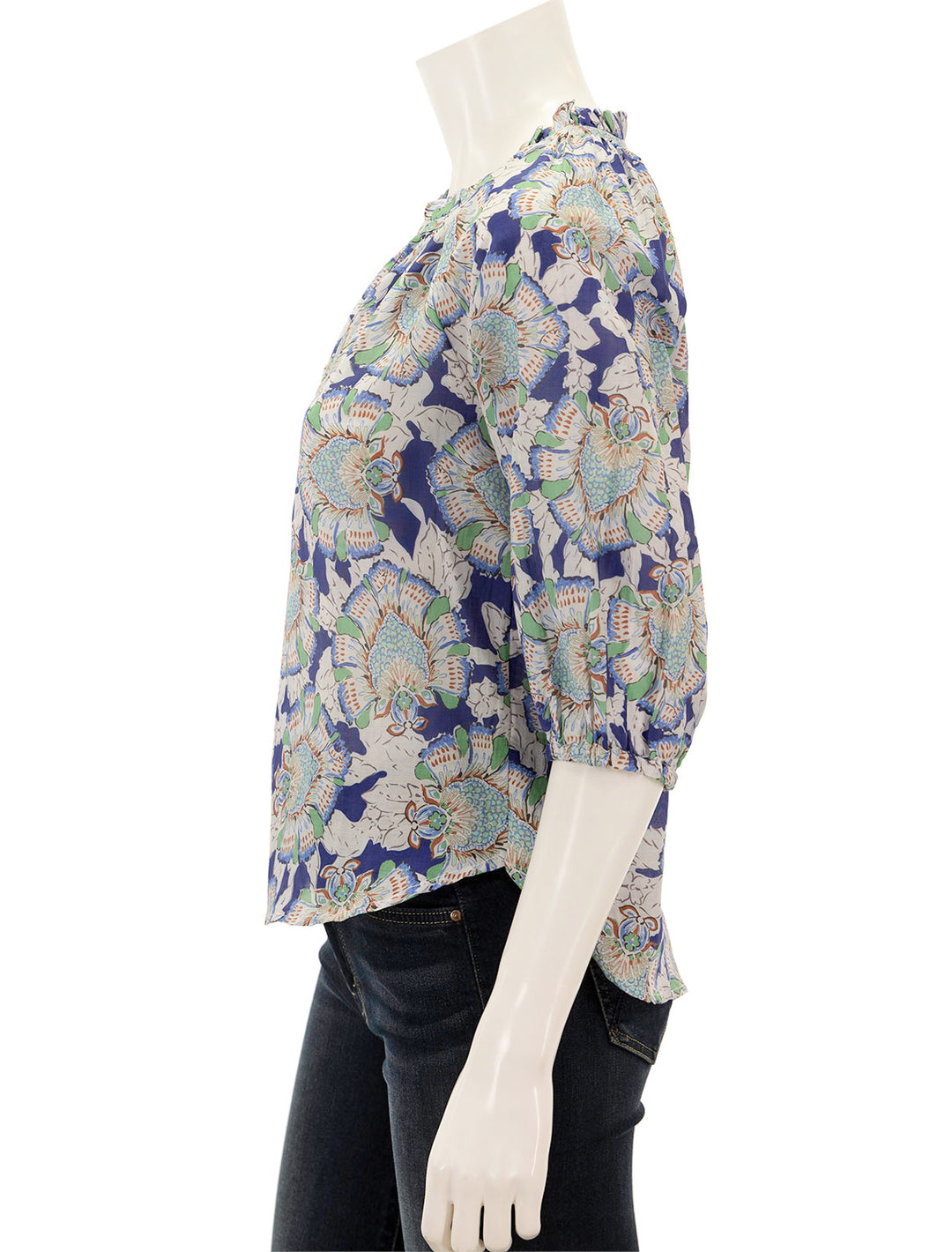 Side view of MABE's irie print top.