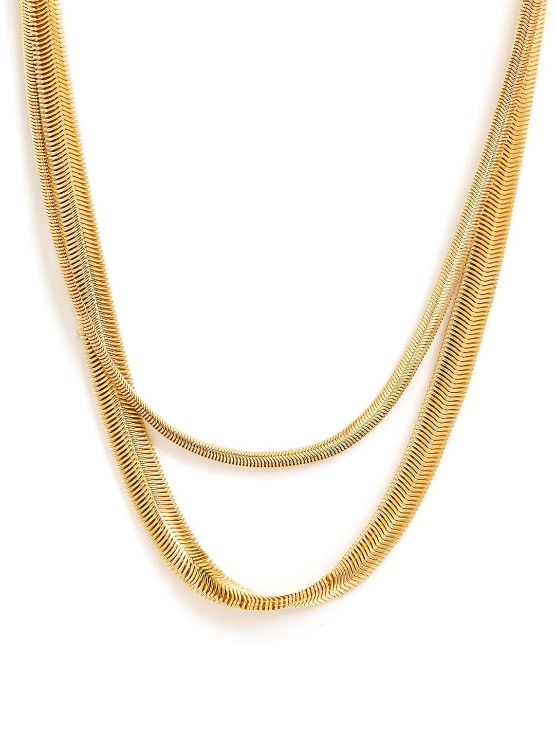 AV Max's layered herringbone chain necklace.