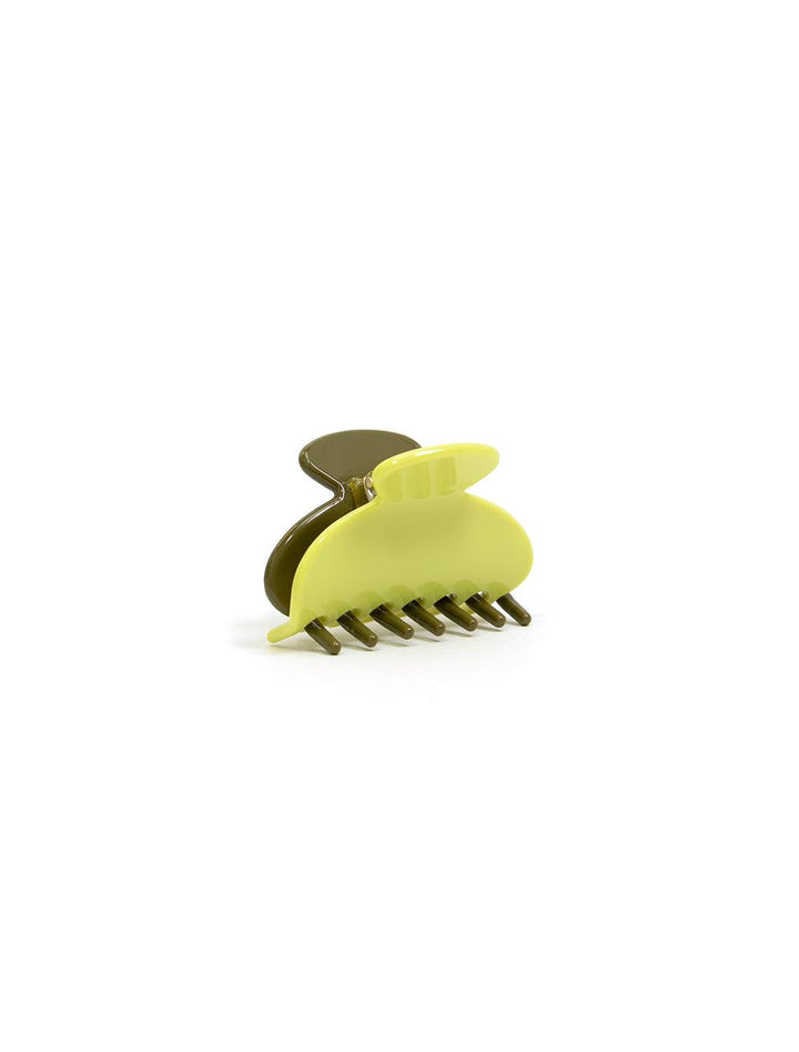 Nat + Noor's Two-Tone Small Hair Claw in Lemongrass.