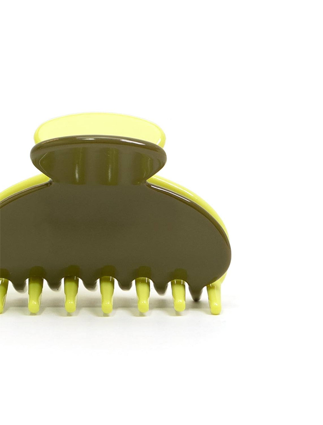 Nat + Noor's Two-Tone Small Hair Claw in Lemongrass.