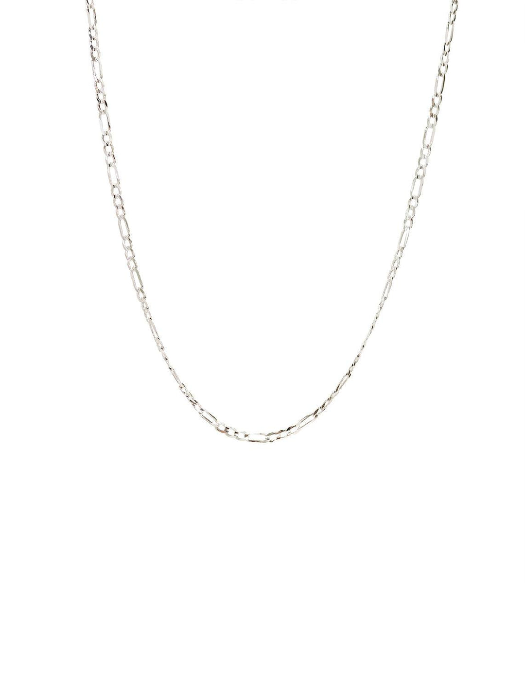 oval link chain necklace in silver